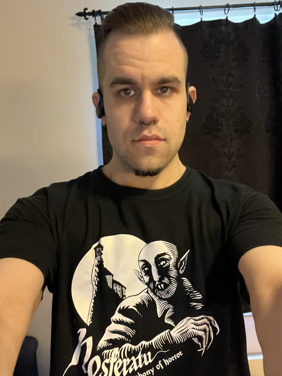 Vampire lovers unite!