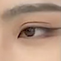 จะมีเปิดคอร์สสอนกรีดตาแบบริคกี้ได้ยัง อยากกรีดตาได้แบบนี้อ่ะ เพิ่มหลักสูตรด่วนนน ฉ่ำมาก คมกริบ ตาเฉี่ยวบาดตาบาดใจเลือดไหล 😭💕