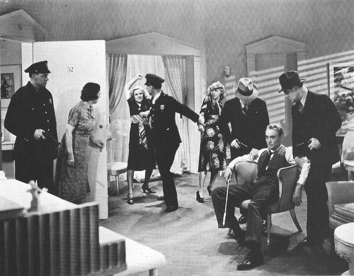 pdmovies's tweet photo. Reefer Madness, “one of the worst films ever made” 
#movie #love #beautiful #classic #art #film

Full Movie: https://t.co/QexIt0FZ0t #Propagandafilms https://t.co/G3SGRgG9rC