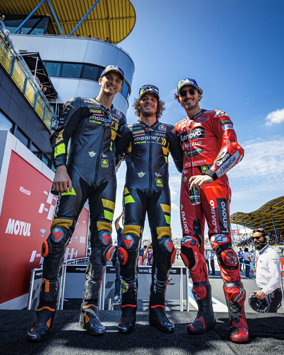 VRRidersAcademy's tweet photo. FRONT ROW 🇮🇹

#DutchGP #vr46 #vr46ridersacademy https://t.co/DpfIBpaE3g