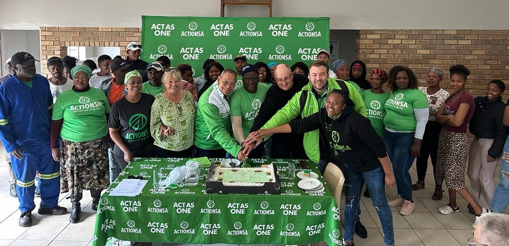 If you want to see what makes @Action4SA different to all other parties, see how we launch branches and grow in suburbs and townships, uniting South Africans to #FixSouthAfrica. Well done @ActionSA_EC for launching Kouga Town and Seavista branches