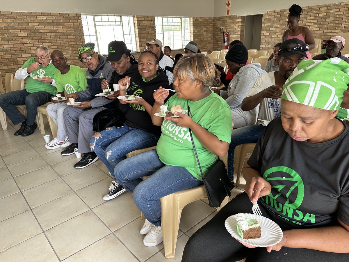 ActionSA coordinators who attended the branch launches in Kouga are also celebrating with some of the cake. It’s not only hard work in #ActionSA it’s also time to celebrate our growth ⁦<a href="/HermanMashaba/">Herman Mashaba</a>⁩