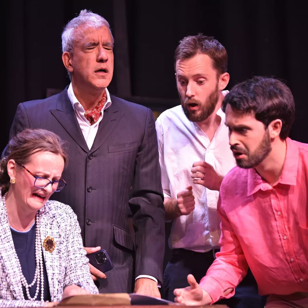 SouthgateOpera's tweet image. FINAL CHANCES TO SEE CAVALLERIA RUSTICANA &amp;amp; GIANNI SCHICCHI TODAY!

2 PERFORMANCES - DON'T MISS OUT!

TICKETS: wyllyottstheatre.co.uk/whats-on/giann…

#puccini #giacomopuccini #giannischicchi #omiobabbinocaro #mascagni #pietromascagni #cavalleriarusticana @Wyllyotts 
Photos by: @Steve_Beeston