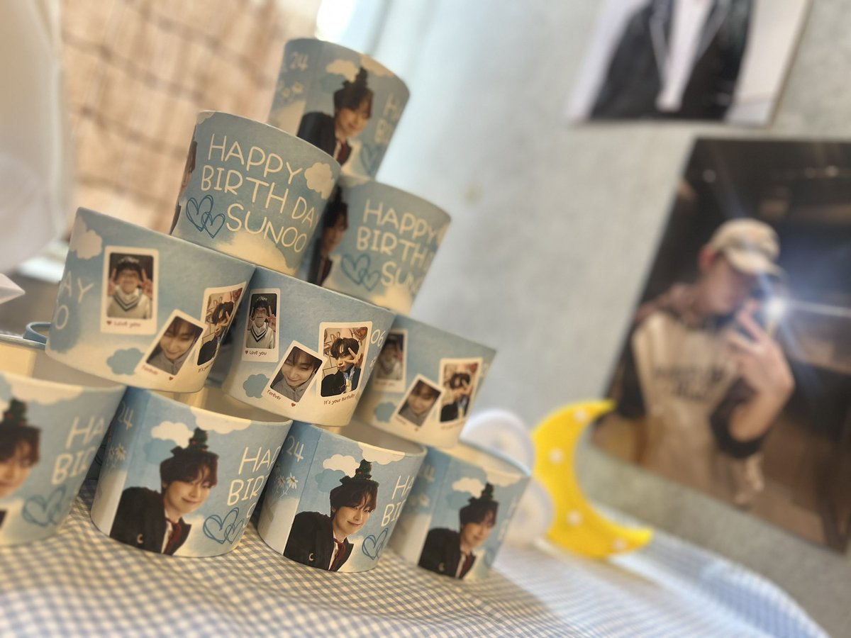 9wol CAFE tweet media