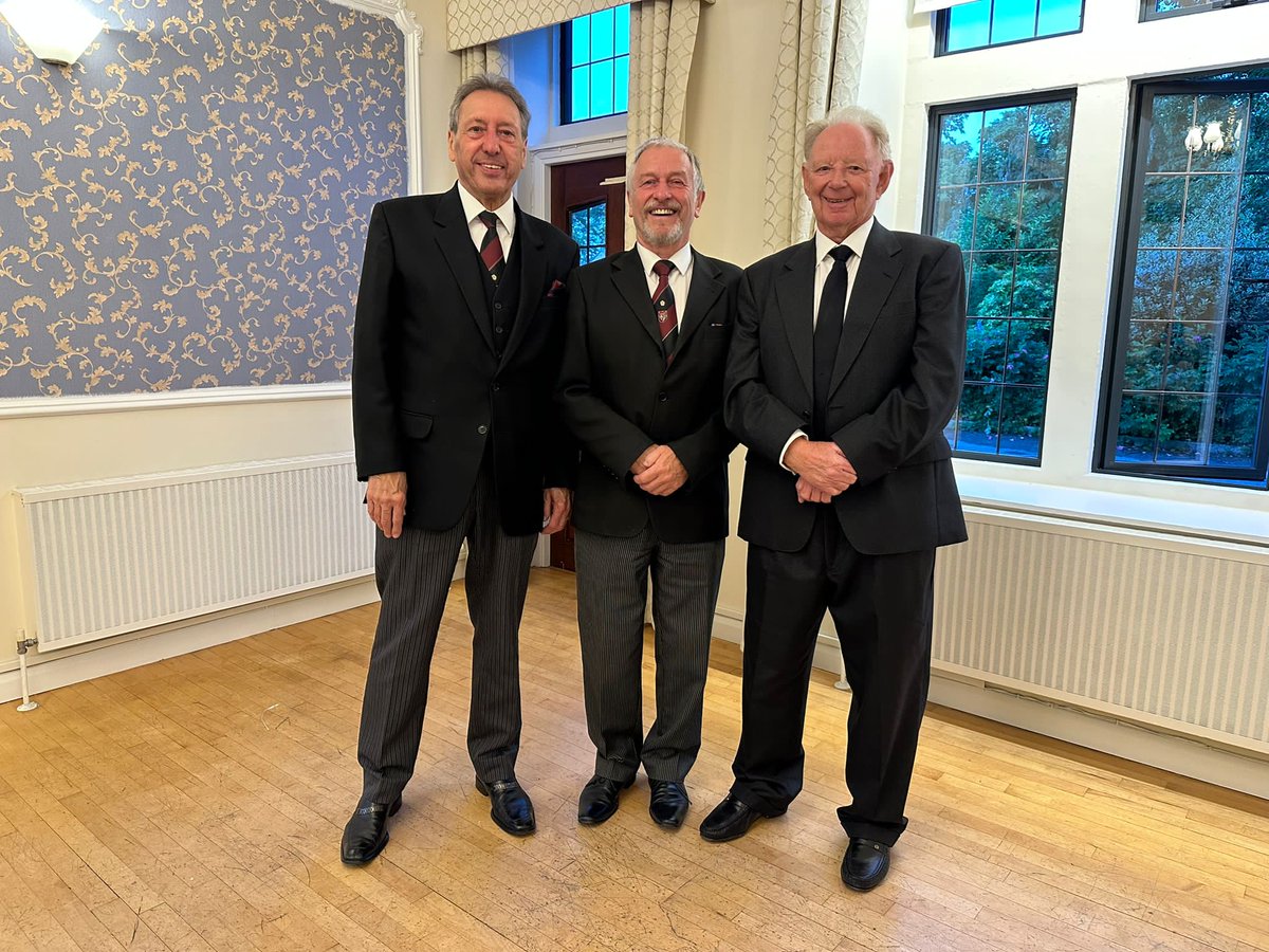 St James's Lodge tweet media