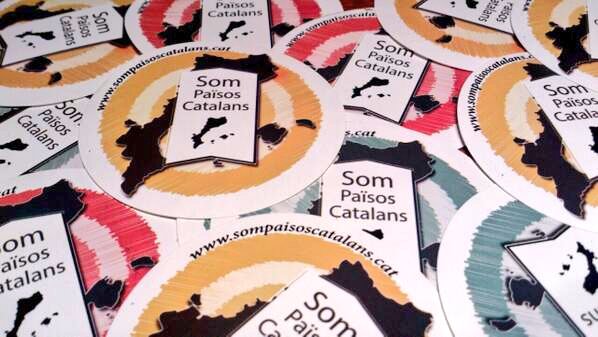 Ara, des de tots els punts del país, reforcem les eines del demà, perquè és absolutament imprescindible construir els Països Catalans.

24 de juny
Sant Joan, Diada Nacional dels Països Catalans. #SomPaïsosCatalans ✊🔥