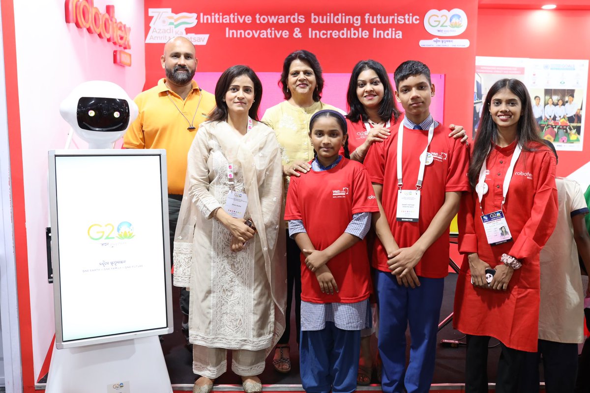 IndiaRobotex's tweet photo. The future technologists from zilla parishad schools, Pune supported by #WNSCaresFoundation showcased outstanding robotics projects at G20 Summit in Pune.
.
@eduminofindia @dpradhanbjp @skill_india_official @ncertindia @g20edupune
#blendedlearning #G20 #wns #wcf #wnswfc #ncert https://t.co/lXI4v61YfP