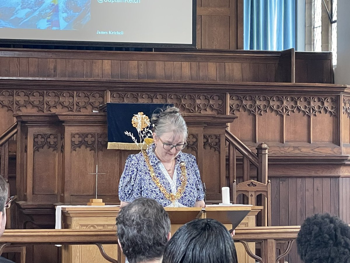 Edwin PQ tweet media