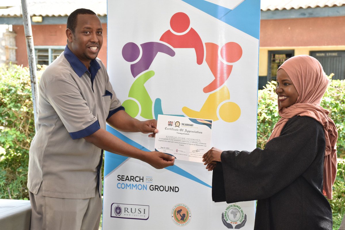 DidahSwaibz's tweet photo. The Mpeketoni Court Users Committee (CUC) attended its inaugural Prison visit at Hindi GK Prison in Lamu county to deliberate on combating violent extremism,the inmates were sensitized on their rights,court procedures and a medical camp.
#theymattertoo
#Pself https://t.co/8j1Y5mDfII
