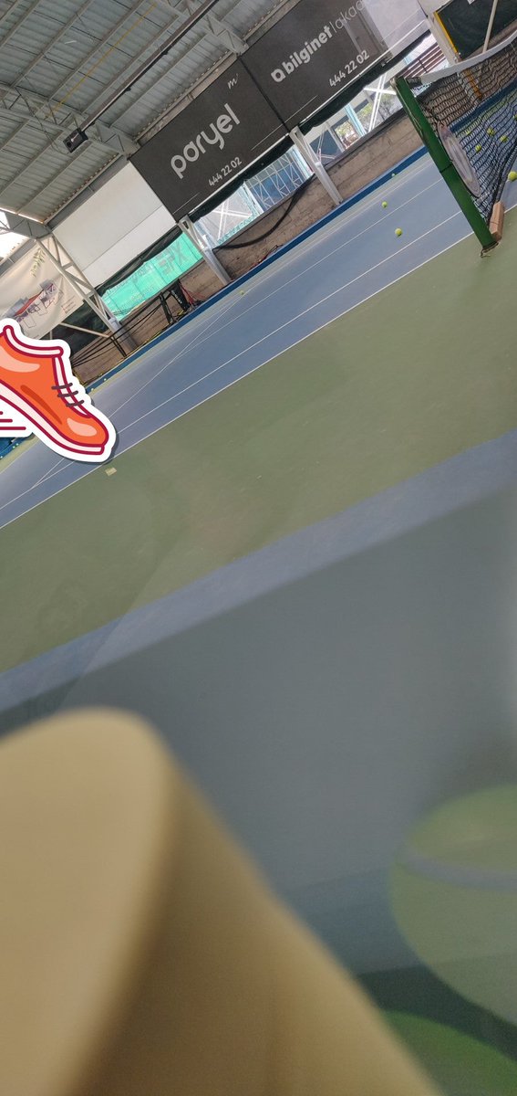 EmreSANGA's tweet photo. @Sıla👩‍❤️‍👨 (@ Meşelipark Tenis Kortları in Bursa) https://t.co/yRYc8tJD6O https://t.co/JratzEh22Q