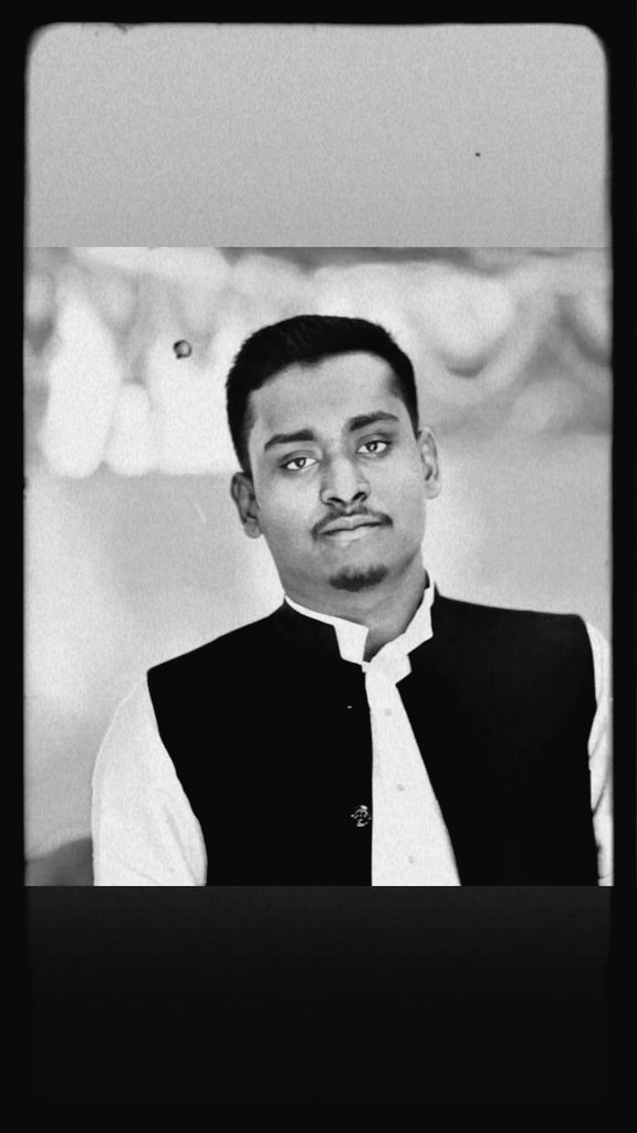 SumonBi24603933's tweet photo. How r u ❤️

,,,,..

,,,,

#Titanic #BlackAndWhiteOnAajTak #Twitter 
#VirtualPhotography https://t.co/0q6LATQbGB