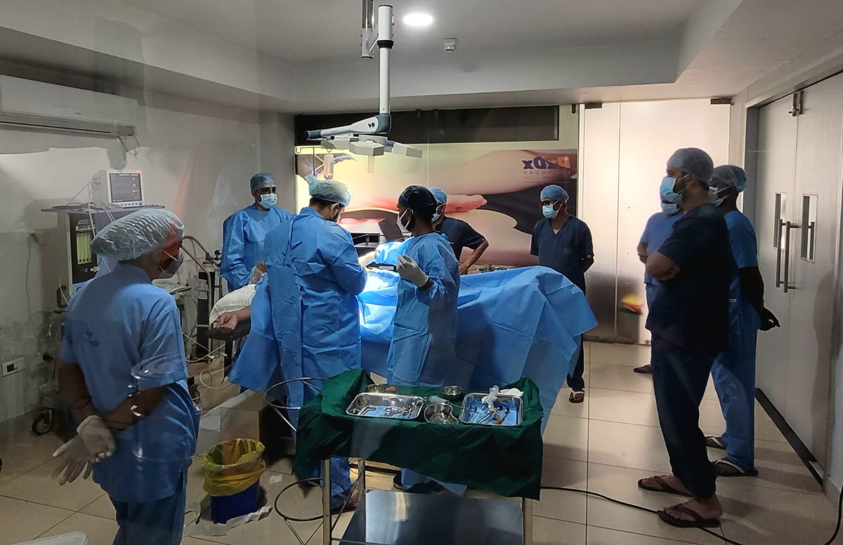 Dr Sanjay Sharma and #team performing the DERRIM – 3D Artificial Skin Graft procedure at RxDx SMV Operation Theatre.

To #enquire about OT service at RxDx SMV, reach out:

#operationtheatre #surgery #surgerytheatre  #RxDxSAMANVAY #Malleswaram #healthcare #bangalore