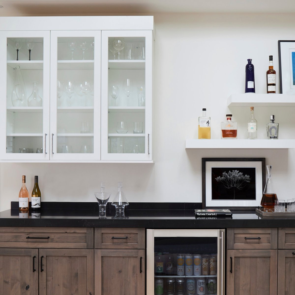 KDPartners's tweet photo. This beverage center is beautiful and so functional. Located next to the door leading to the backyard, it is the perfect spot for people to pop in and grab a fresh drink while hanging outside. 

#MacnonBuilders⁠ 
#GogoDesignGroup
#michaelakaskel
@Durasupreme⁠
@cambriasurfaces https://t.co/grMqigvDs9