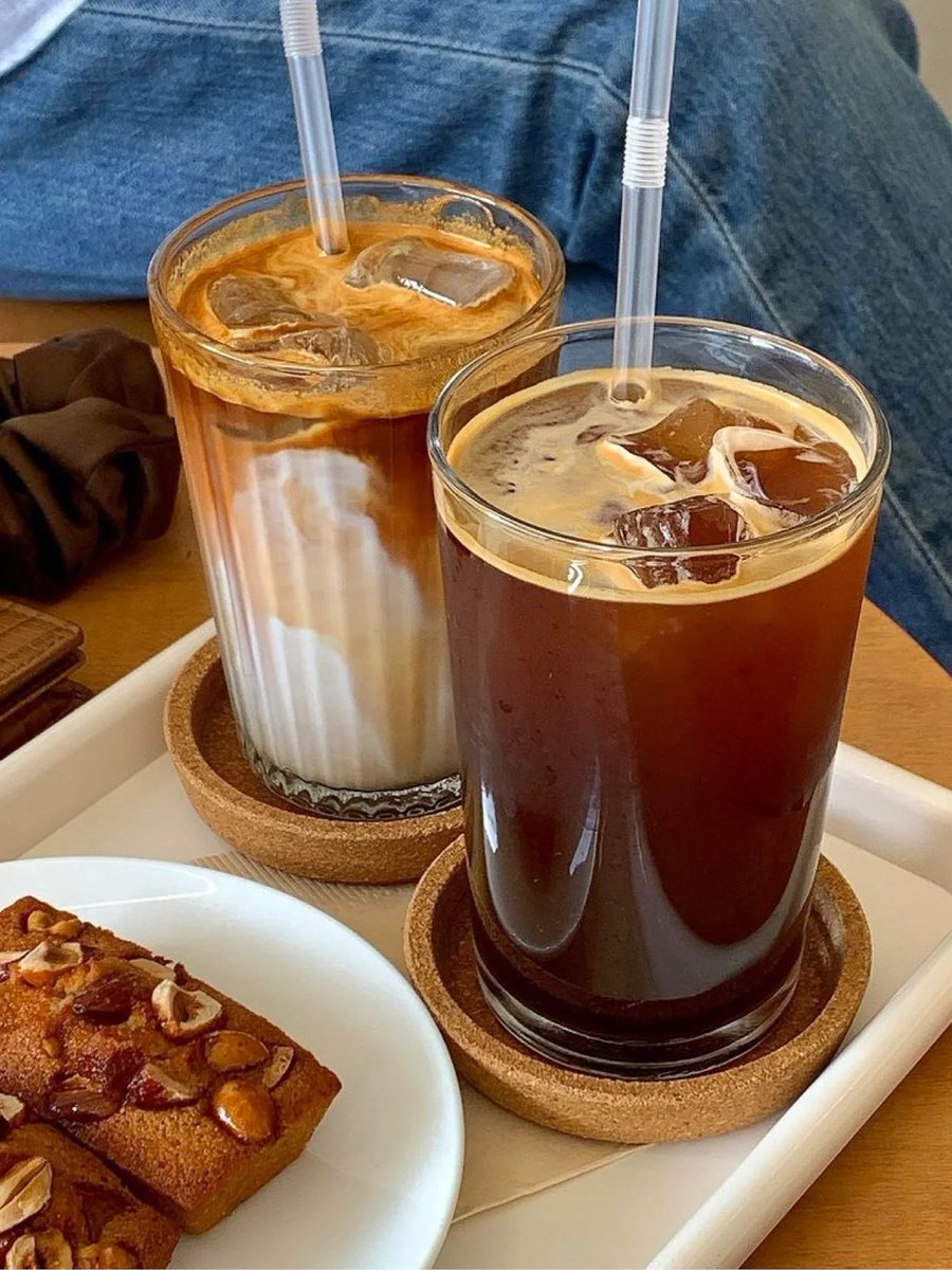 Liza3068's tweet photo. The scent of coffee floats to my heart.😋😋😋 https://t.co/HdBDdfXDWV