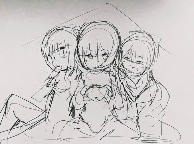 たまにはこのテキトーなラフ絵も出してみよう 紙に描いたの撮ってパソコンに。紙に慣れ親しんでるから、ぶっつけデジタルでまだ描けない