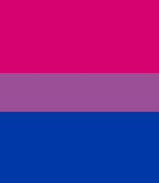 Won't you look at that?! The bi flag colours on all their glory🩷💜💙