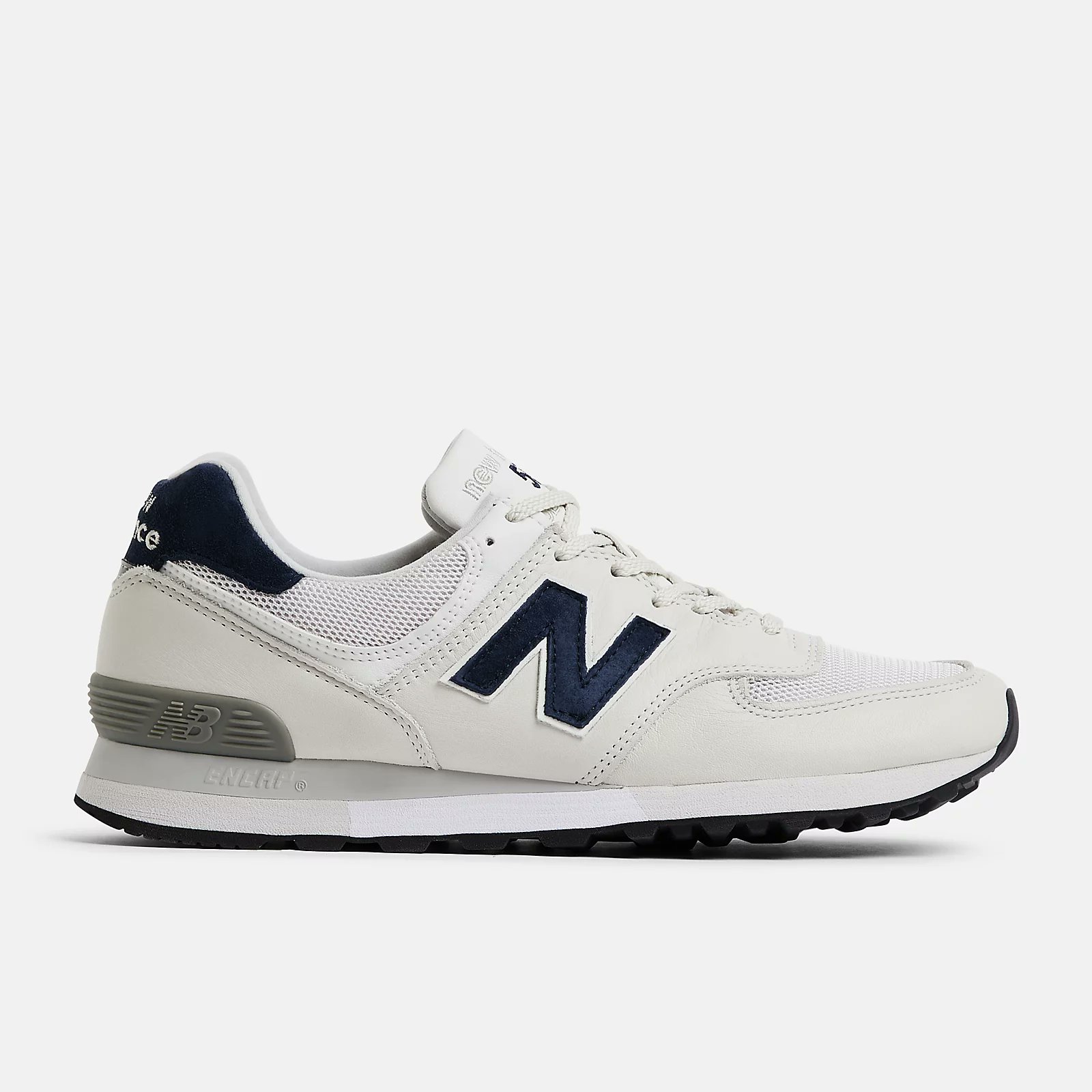 New balance 675 hotsell
