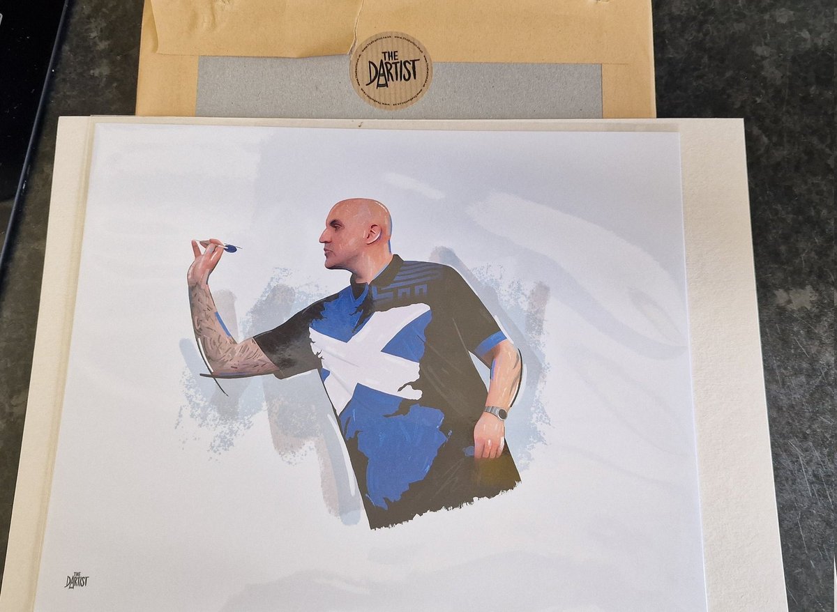 Thanks you so much too the <a href="/TheDartistArt/">The Dartist</a> for my prize win 🏆 amazing that its the 1 and only <a href="/soots180/">Alan Soutar</a>  just waiting on the frame a got to arrive and wil get it up on the wall 🧱 appreciated so much if you haven't already check out <a href="/TheDartistArt/">The Dartist</a> 👍