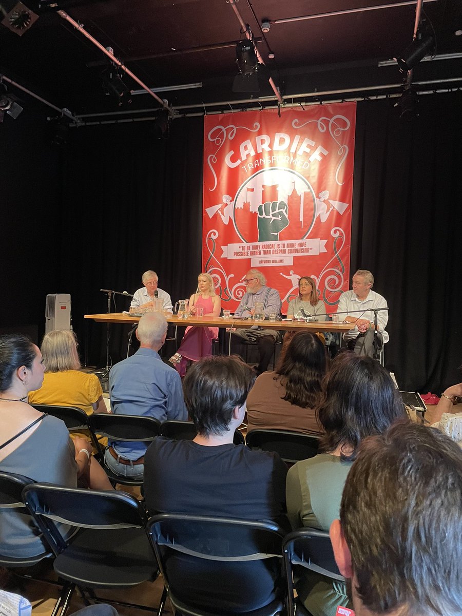 @MarkDrakeford @PrifWeinidog speaking about the future of #devolution and #ProportionalRepresentation @CardiffTWT 
@ShiptonMartin