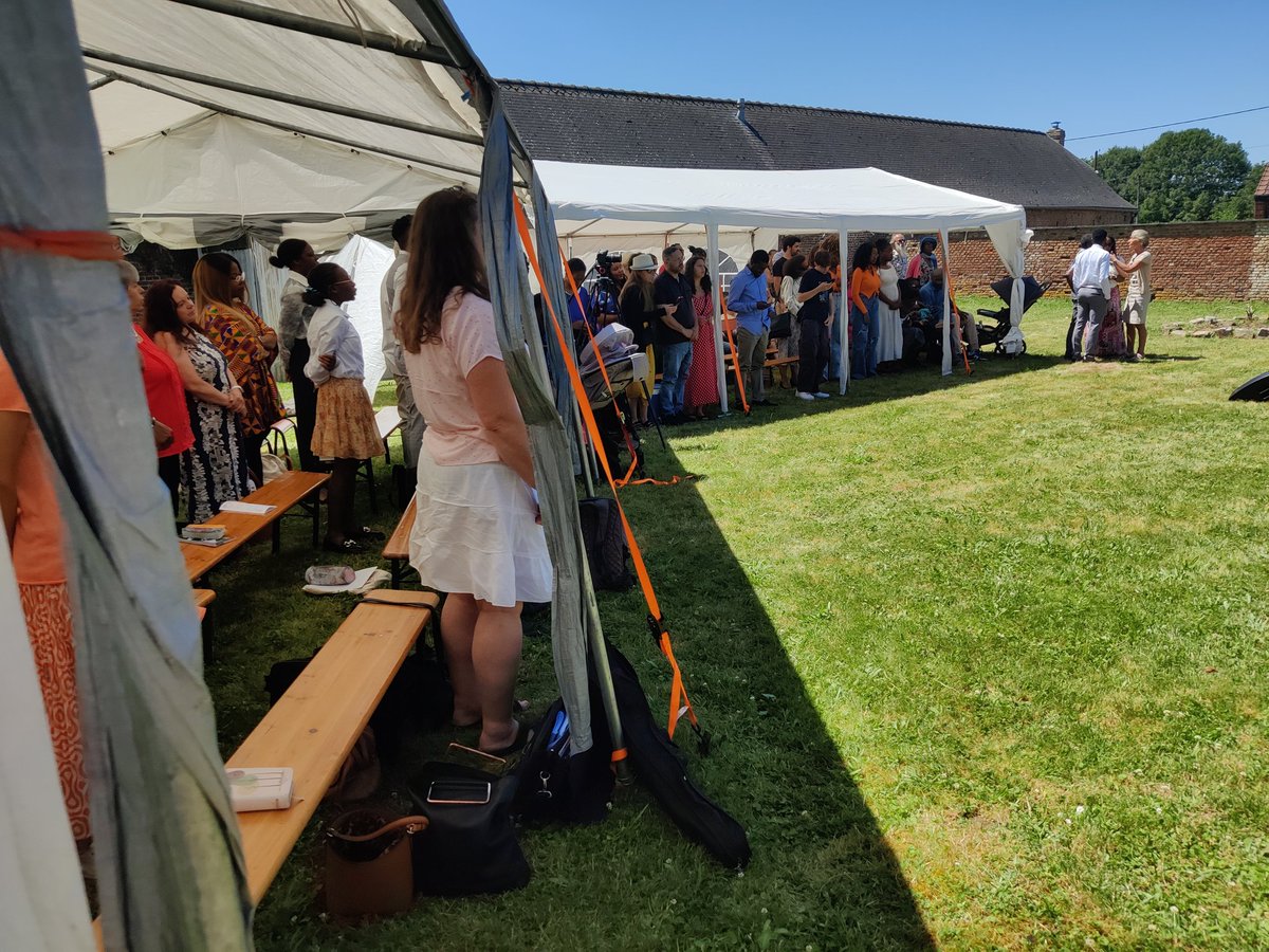 tateu94's tweet photo. Aujourd'hui, c'est la fête des églises du Nord de la France, à l'église d'Englefontaine. https://t.co/jS1u4e6A7k