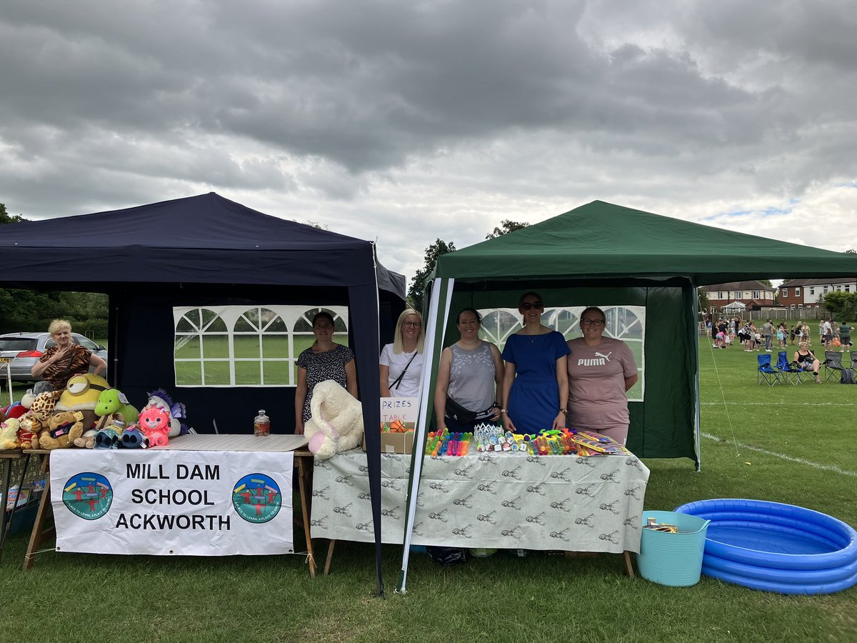 Mrs. Thompson tweet media