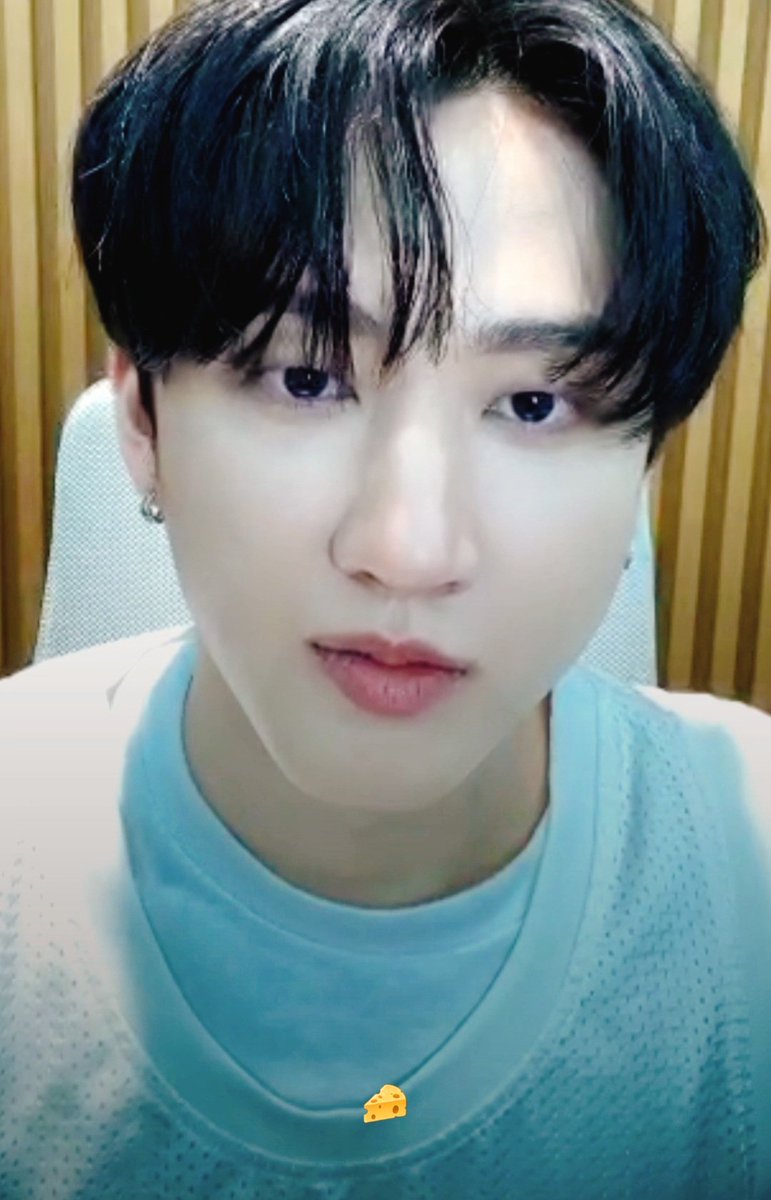 230624 기여워요,, 돼끼중심 수고햇어요,, 🩷