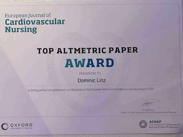 Delighted to collect the Top Altmetric Paper Award🏆for the #TeleCheckAF paper published in #EJCN, on behalf of @Dominik_Linz and the #TeleCheckAF investigators #ACNAP2023 
@GawalkoMonika @AstridHermans @N_Pluymaekers @kvernooy @escardio