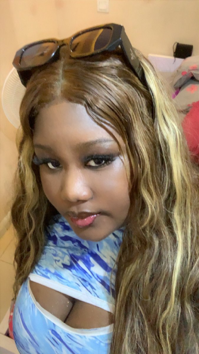 𝑠𝑡.𝑙𝑎𝑢𝑟𝑒𝑛𝑡 ︎︎ on Twitter "About last night🦋"