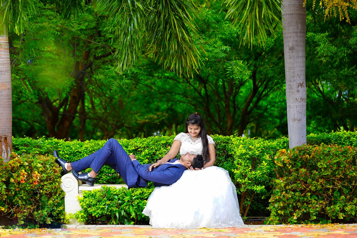 AnilVisuals's tweet photo. "Such a beautiful couple"💞😍
*
*
*
*
*
*
*
*
*
*
*
*
*
*
*
*
*
#preweddingphotoshoot #outdoorcoupleshoot #weddingphotography #anilvisuals #trendingphotoshoot #cinematicphotoshoot📸 #outdoorphotoshoot #postweddingphotoshoot #latestpostininsta #preweddingphotography https://t.co/3RmcpYb6gM