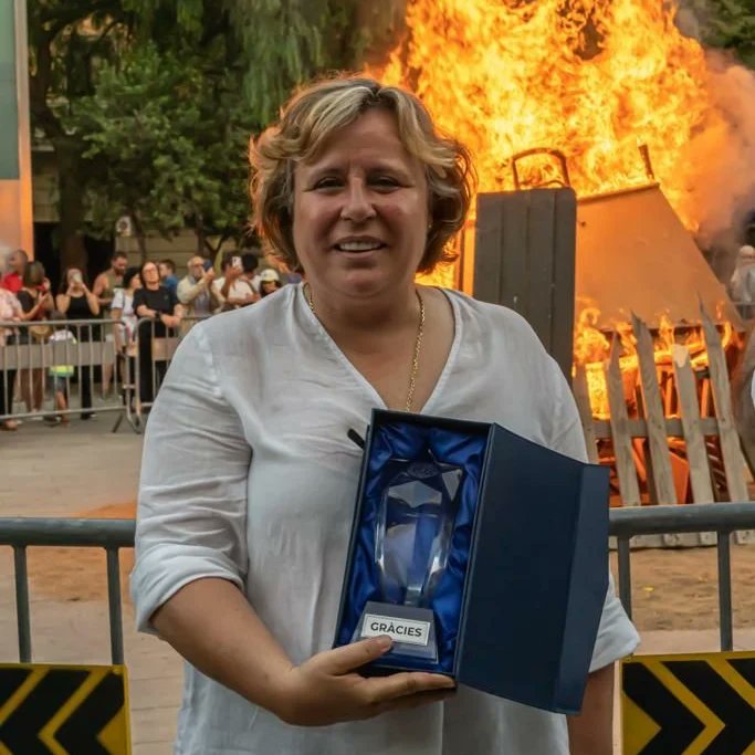 La presidenta, Mònica Balsells va ser l'encarregada d'encendre la foguera de Sant Joan de Reus amb la flama del Canigó

Va ser convidada pel Patronat Sardanista de Reus. Gràcies per la invitació, pel Reus Deportiu és un orgull fer país. 

#ForçaReus