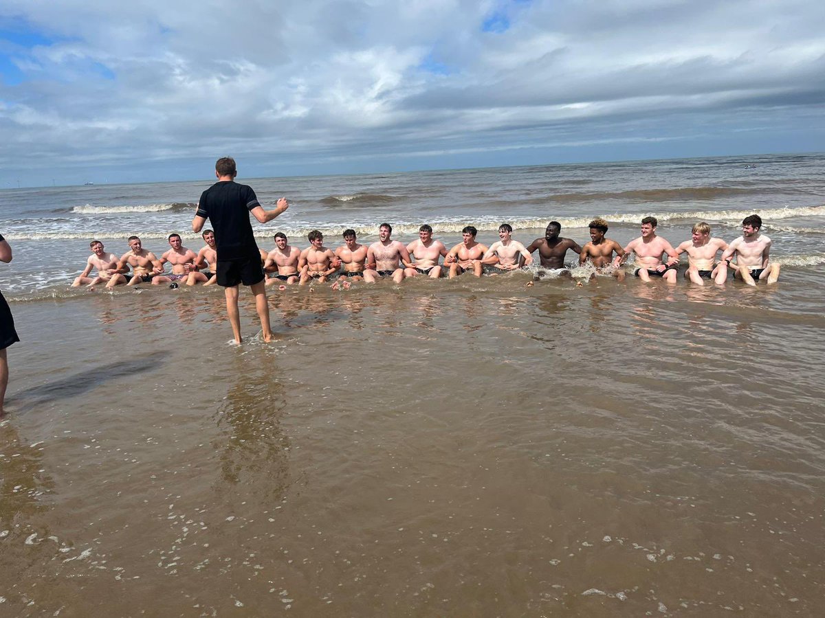 FC St Helens tweet media