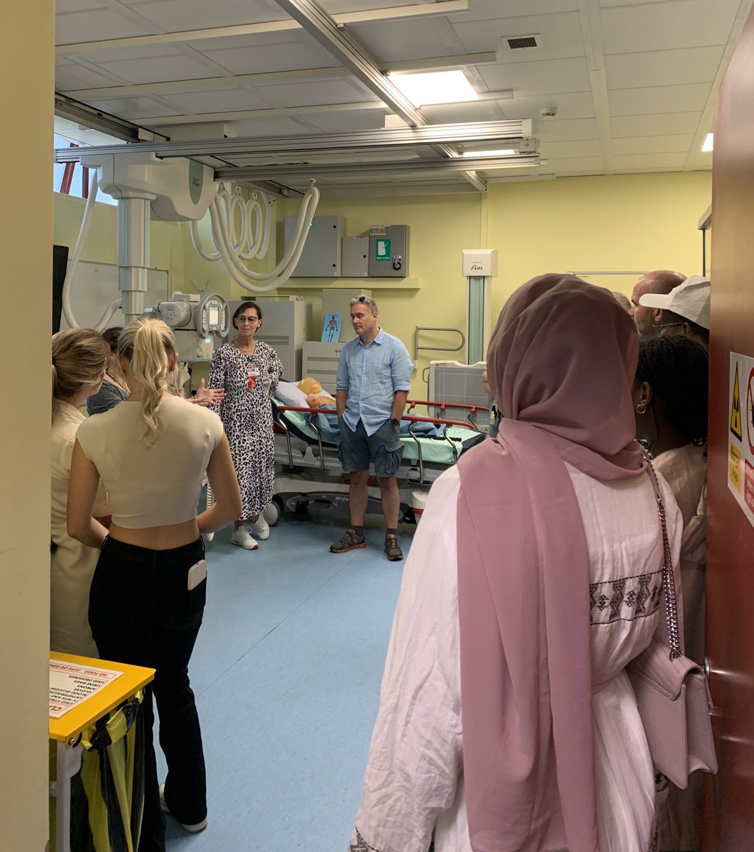 Don’t forget to pop into your Subject talk! 📚
 
These talks give you details on the subject you’re interested in. If you miss a talk don't worry, the team will still be on hand to talk to you about your chosen course. 

#DerbyUni #DerbyUniOpenDay #TheFutureIsYou