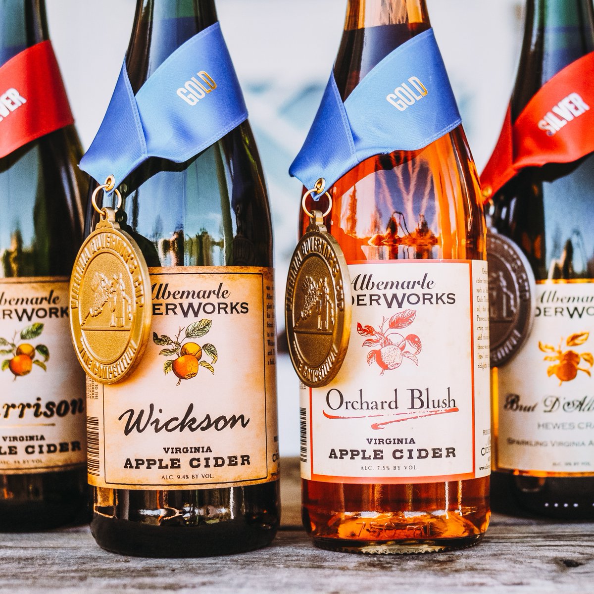 AlbCiderWorks's tweet photo. 🌸🎉 Missed National Pink Day? No worries! Keep the celebration going with our Orchard Blush! 

Sip on the essence of pink with notes of rhubarb and sour 🍉! LIMITED STOCK.

🛍️SHOP: https://t.co/fmiaZF3Fof

#BetterLateThanNever #PinkDayCelebration #AlbemarleCiderWorks #RoseCider https://t.co/fqgtvqKTUA