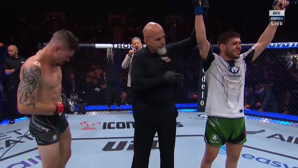 #chepemariscal WINS his UFC Debut by Unanimous Decision!!!! #UFCJacksonville
