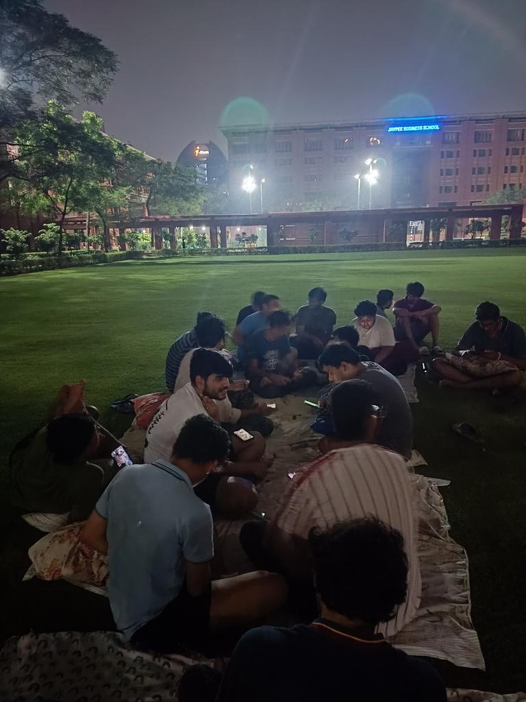 Jaypee Institute Of Information Technology tweet media