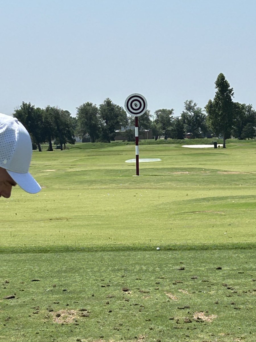 KIP HENLEY tweet media