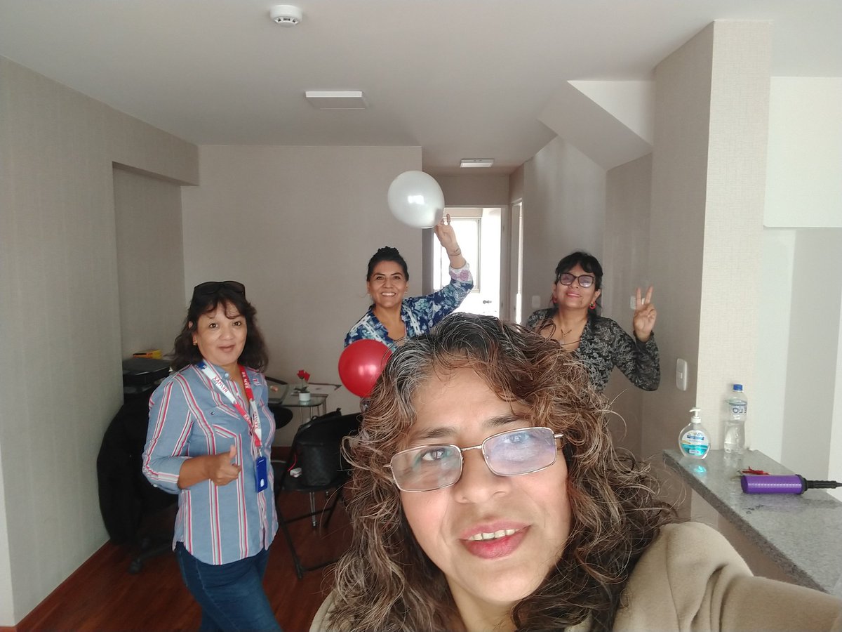 roxhua74's tweet photo. En el OPEN HOUSE en el proyecto ORIANA los esperamos ii no falten !!! https://t.co/xIAaP9wZ5E