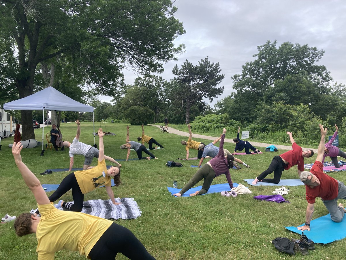 Biiiiiiiig stretch at BachBends Yoga on the Western Prom this morning