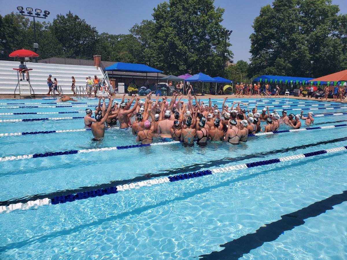 CSPInvite's tweet image. 13 &amp;amp; Over Swimmers are ready to beat the heat!!