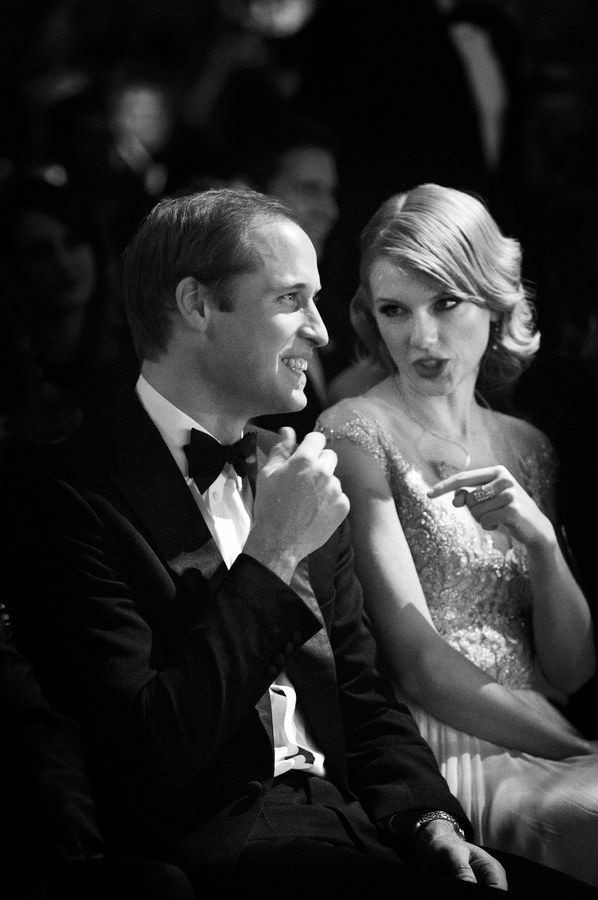 cambridgepower's tweet photo. In a Christmas episode of Apple Fitness+’s Time to Walk series, Prince William recalled a charity event when he met Taylor Swift: "I sat down to watch Jon Bon Jovi do his performance,I thought,‘That’s it. My job is done'. I’ll get a dinner in a minute,and I might be able to have https://t.co/qbFYIPi8yV