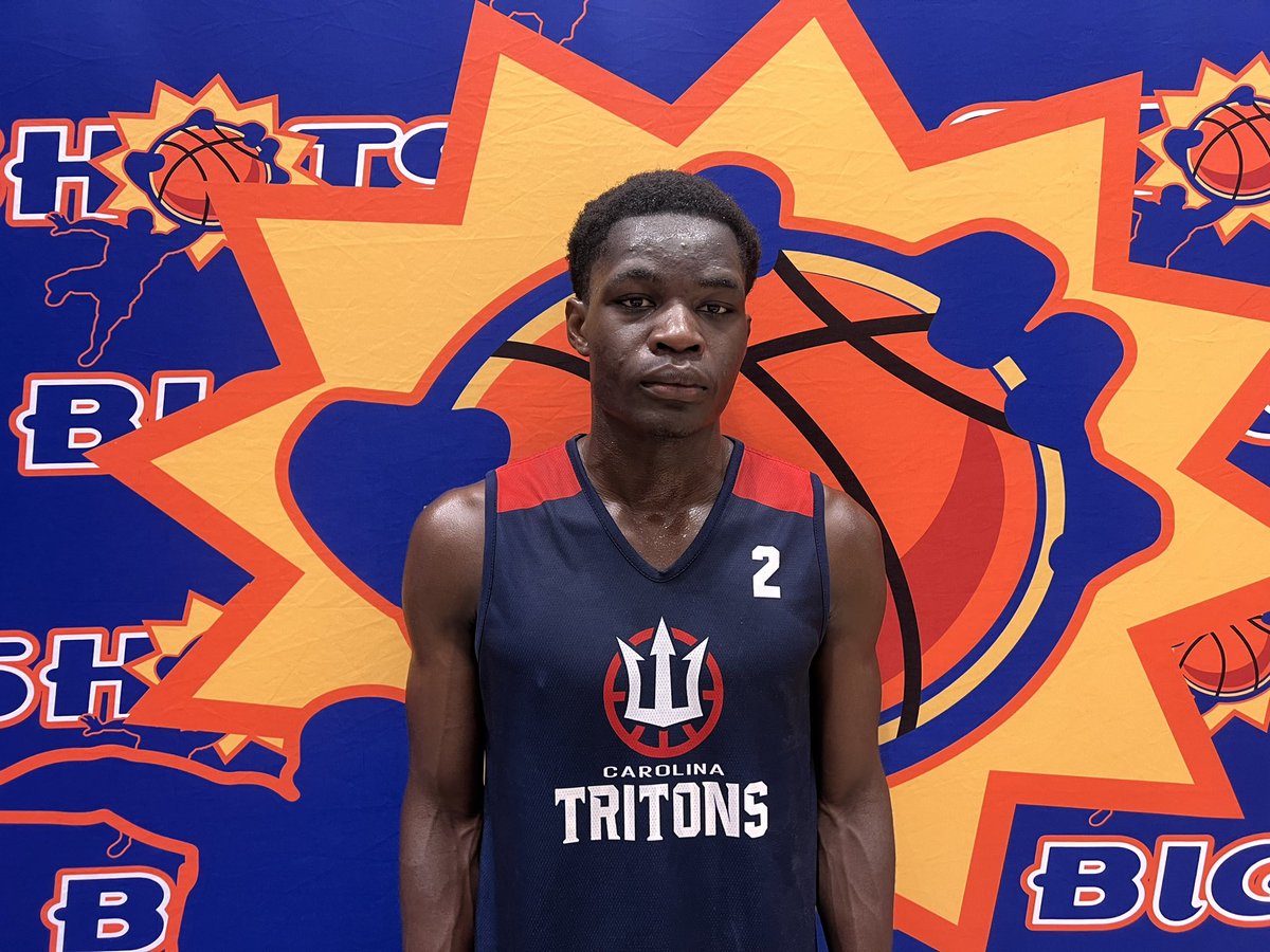 #BigShots #NCJAM

17U Final

Team Chemistry 66
#31 Greg Constaine 20pts
#0 Peras Lewis 15pts

Carolina Titans Elite 51
#2 August Badiado 25pts