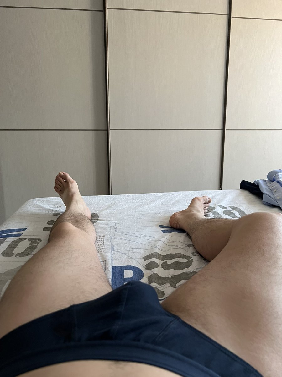 FinDomBoyFeet's tweet photo. Simple https://t.co/g2heg0VkhG