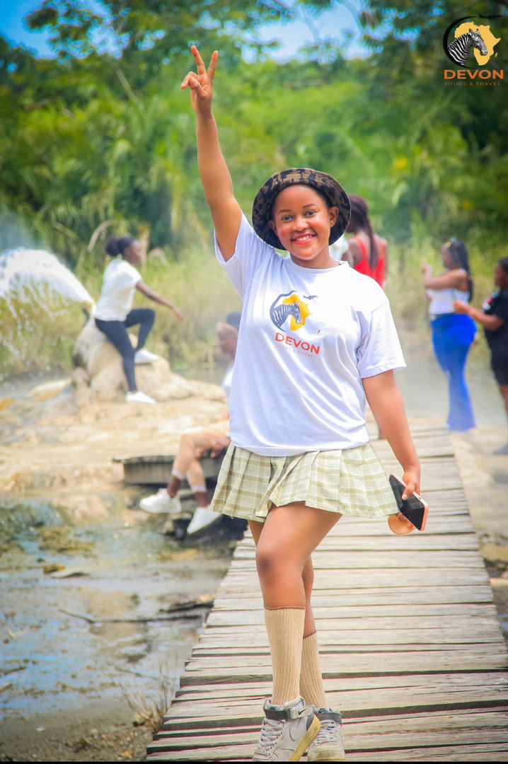 Face of Devo tours and travel @pwityshuga wishes u a nice afternoon 😊