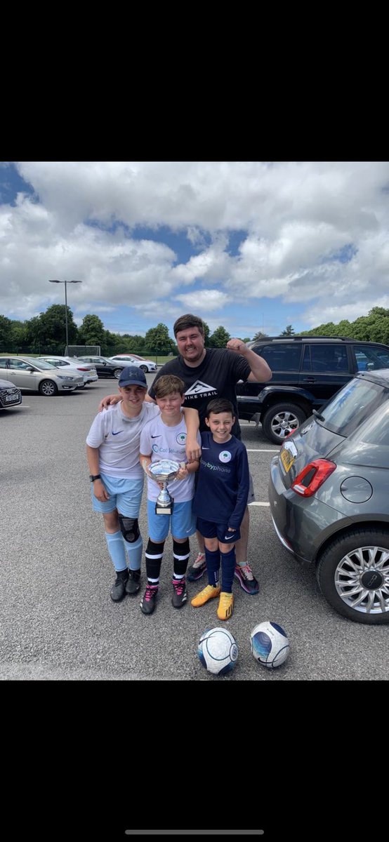 springwoodu8s's tweet photo. Another great day at the @WooltonJuniorFC Liam Costello tournament 🏆 💙 https://t.co/c3QllaHTar