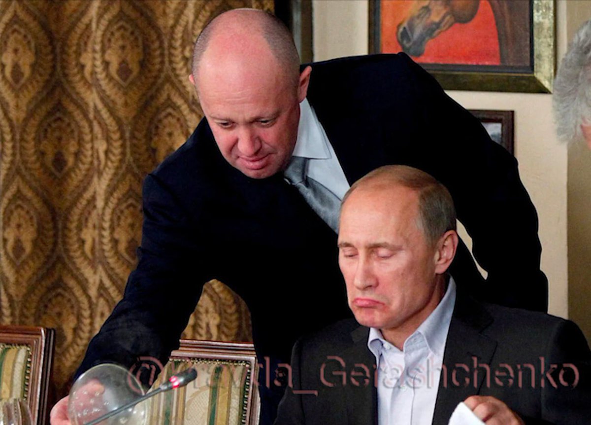 IS IT OVER?!?! Lukashenko, dictator of Belarus 🇧🇾, proposed that if Prigozhin quits his Mosvow campaign, the leadership of the 🇷🇺 Ministry of Defense will resign & Prigozhin will be able to go focus on projects in Africa. Prigozhin responded, “Realizing all the responsibility…