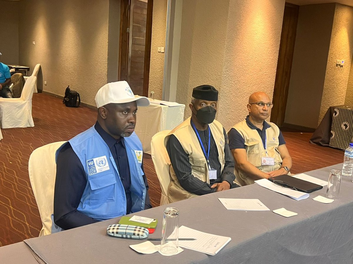 WANEP_Regional's tweet photo. The Commonwealth Observer Mission, led by the former Nigerian Vice President visited the #ESR. 
#SierraLeonedecides2023 https://t.co/8Sglx8UmcC