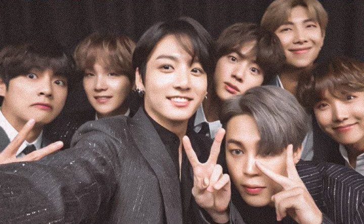 SabaIsHeree's tweet photo. we love you bts
we love you jimin
we love you teahyung
we love you jungkook
we love you vminkook https://t.co/0BjVy0ObvG