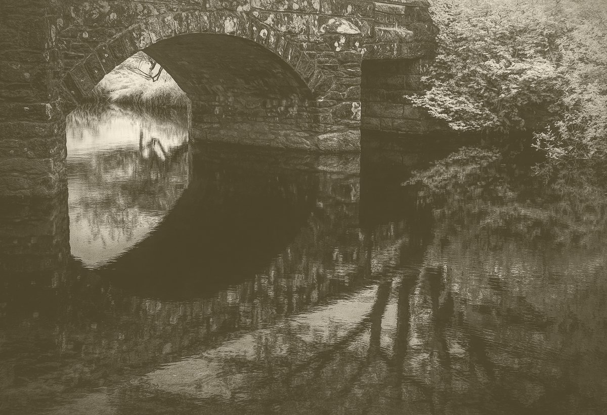 inspired0images's tweet photo. Upper reaches of the River Tavy - Enjoy,.!
#dartmoor
#tavy
#Infrared
#infraredphotography
#IR
#monochrome
#river
#rivertavy https://t.co/824lcnUvD3