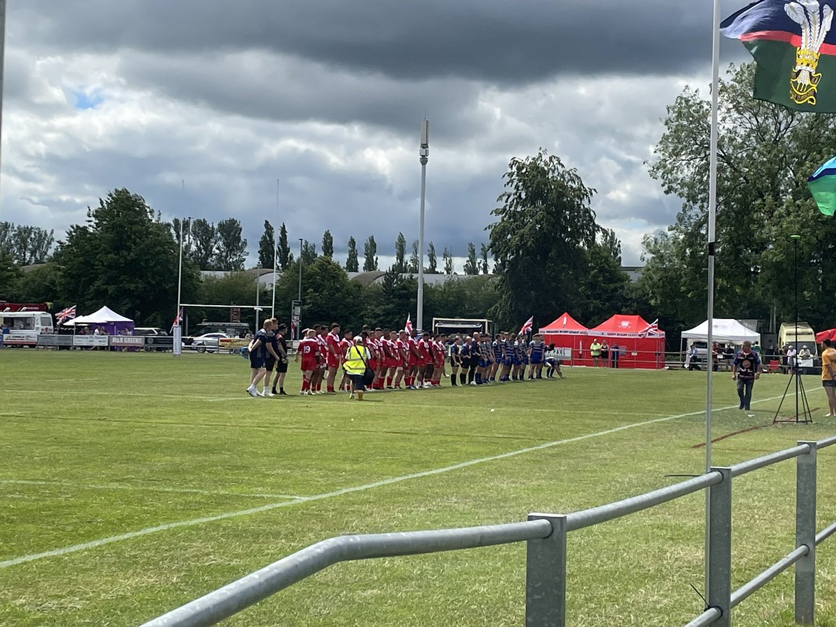HannahDowling88's tweet photo. Gorgeous sunny morning spent at Warrington Armed Forces Day. Well we may not have had any donuts, but we did have squishy unicorns and face painting! @irwinmitchell @kim_fjacks @Palamoi1 @mpgarson @LWise44058483 #armedforcesday 🏉🏆🦄 https://t.co/8bxV9QbenO