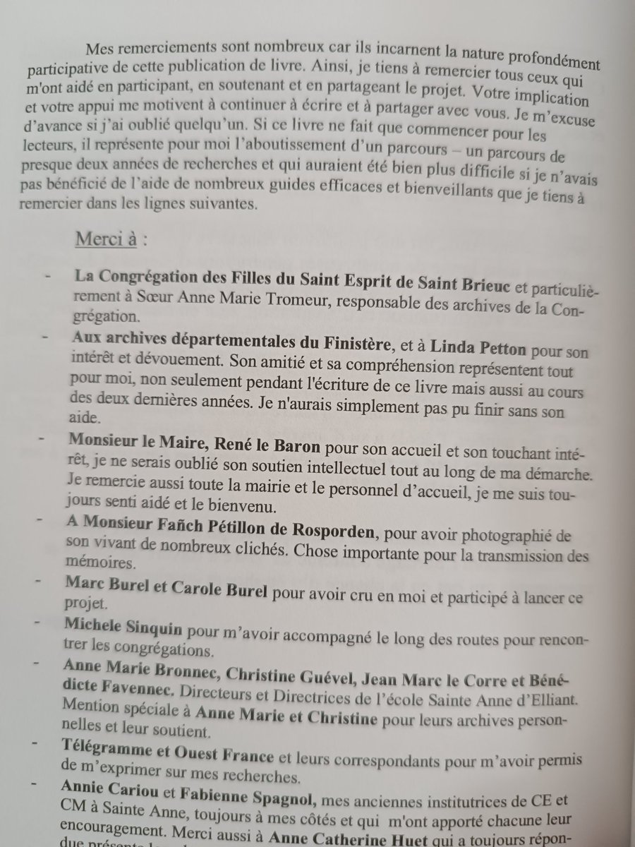 Un nouvel ouvrage entre mes mains 😁. Wahouuuu les remerciements 🥲 #ilovemyjob #archiviste #finistere #archives